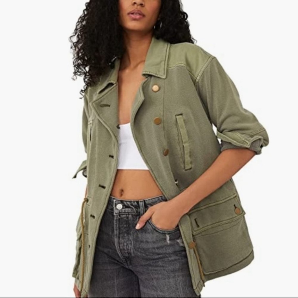 🥰🥰Free People Saturday Utility Jacket🥰🥰 - Picture 1 of 7